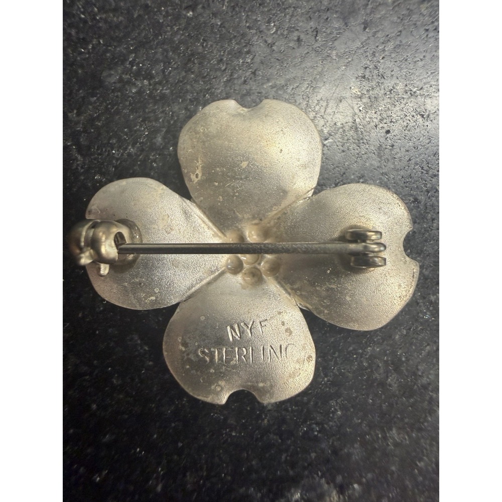 Vtg NYE Sterling Dogwood Blossom Brooch Pin 7/8" Brattleboro VT - Picture 5 of 5